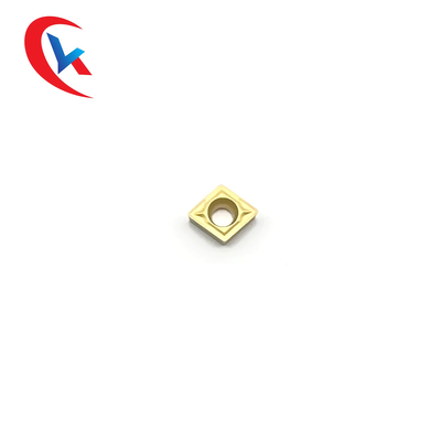 O carboneto de tungstênio CCMT060204 fazendo à máquina de aço introduz o revestimento químico amarelo