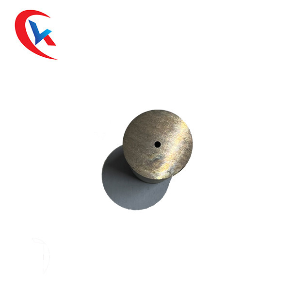 O carboneto de tungstênio da cabeça de parafuso morre desgaste resiste o dado do carboneto de tungstênio da dureza 82 - 87,6