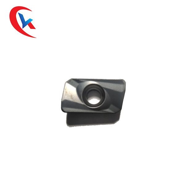 A trituração contínua do carboneto de tungstênio introduz o revestimento de gerencio de PVD para inserções do carboneto de tungstênio do CNC