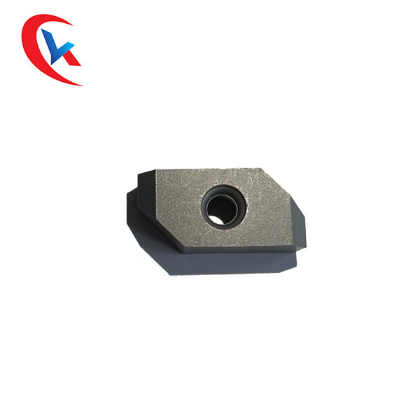A ferramenta de corte de aço do carboneto de tungstênio do CNC da placa introduz a cor preta